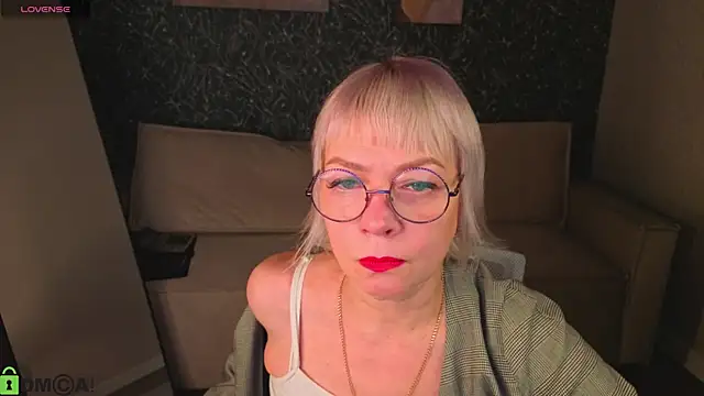 Ann Annise online show from February 24, 2026, 1:03 am