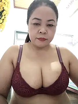 Snapshot of Baby-bigtits2026 chatting on February 27, 2026, 1:16 am Baby-bigtits2026 online show from February 27, 2026, 1:16 am