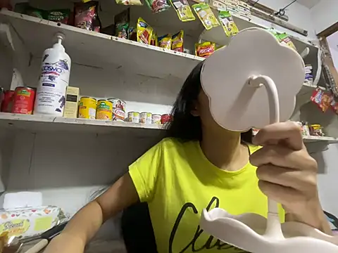 Sweetiebabe25 online show from April 9, 2026, 10:09 am