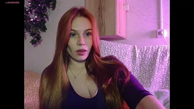 kelly love 222 online show from April 19, 2026, 5:01 pm