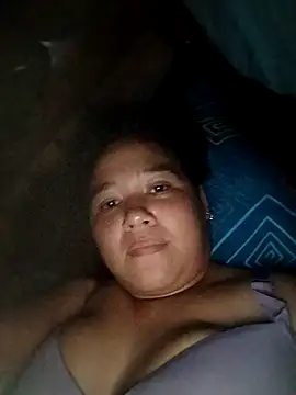 Snapshot of almacalida chatting on February 17, 2026, 10:38 pm almacalida online show from February 17, 2026, 10:38 pm