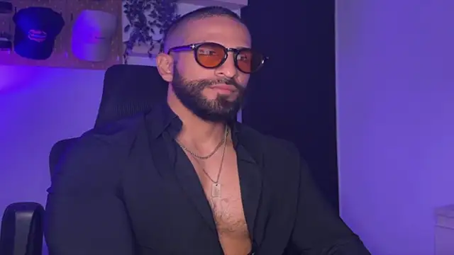 SamDornan51 online show from April 7, 2026, 2:56 am