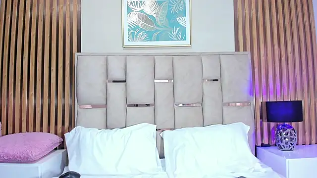 Snapshot of emma_evanss__ chatting on February 25, 2026, 12:04 pm emma evanss online show from February 25, 2026, 12:04 pm