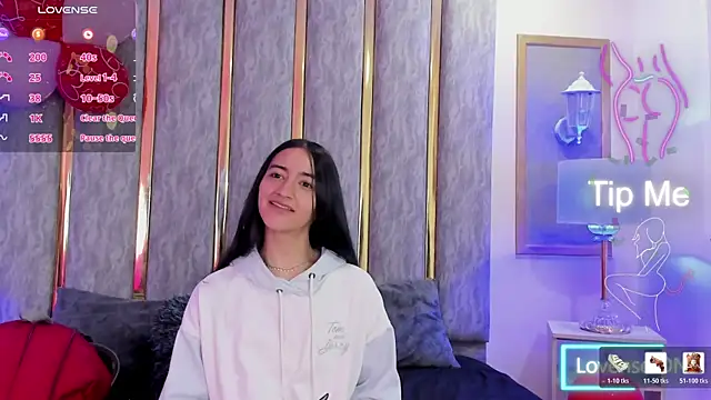 KeniaVelvet  online show from February 26, 2026, 4:50 pm