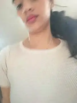Snapshot of cynliu chatting on April 27, 2026, 5:00 pm cynliu online show from April 27, 2026, 5:00 pm
