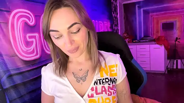 Vellora  online show from April 6, 2026, 4:19 pm