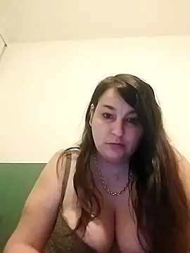 Snapshot of alexandrafrancaise0000 chatting on February 1, 2026, 3:43 pm alexandrafrancaise0000 online show from February 1, 2026, 3:43 pm