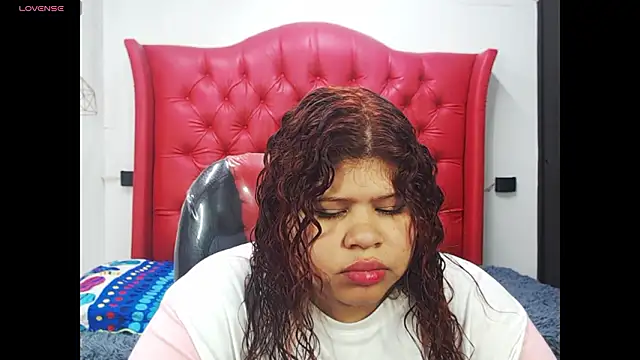 Cloe r online show from February 26, 2026, 7:46 pm