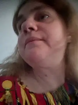 Snapshot of VitniKis chatting on February 8, 2026, 9:02 am VitniKis online show from February 8, 2026, 9:02 am