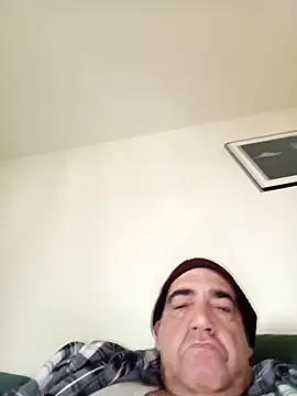 baipal74 online show from February 3, 2026, 9:47 am