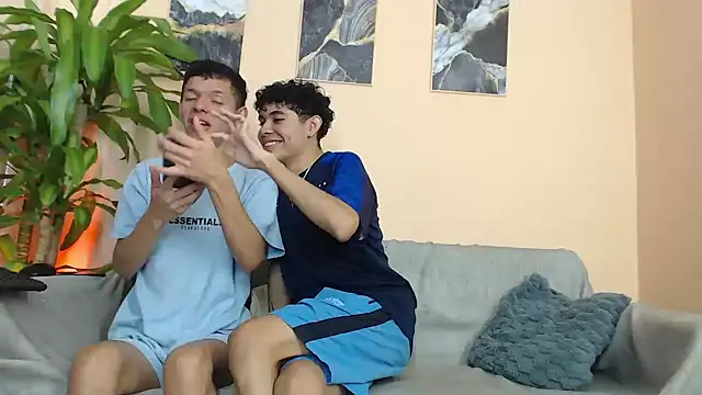 Snapshot of DesiresOfOlympus_ chatting on February 26, 2026, 7:57 pm DesiresOfOlympus online show from February 26, 2026, 7:57 pm