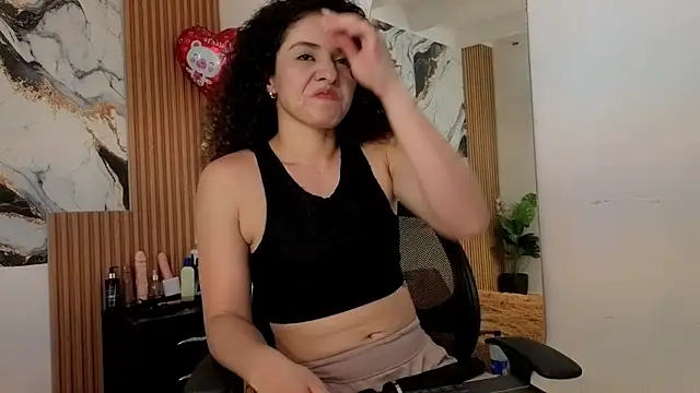 sky love12 online show from February 27, 2026, 7:25 pm