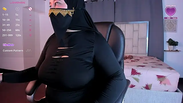 Snapshot of basima_haik chatting on February 17, 2026, 2:30 am basima haik online show from February 17, 2026, 2:30 am