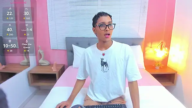 drako18  online show from April 15, 2026, 3:35 am