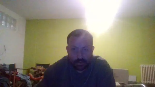 Snapshot of MANUELMAT77 chatting on February 3, 2026, 12:20 am MANUELMAT77 online show from February 3, 2026, 12:20 am