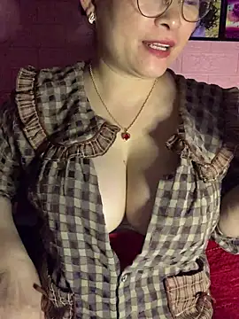 Star-sweet01 online show from February 10, 2026, 1:21 am