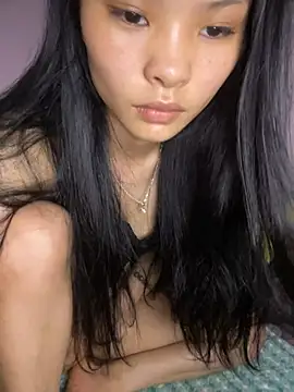 siting00 online show from March 4, 2026, 8:20 am