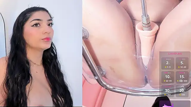 Snapshot of bella_nana24 chatting on February 17, 2026, 12:01 pm bella nana24 online show from February 17, 2026, 12:01 pm