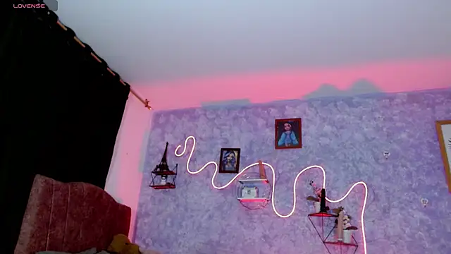 Snapshot of Everlin__Hot_ chatting on March 15, 2026, 2:06 am Everlin Hot online show from March 15, 2026, 2:06 am