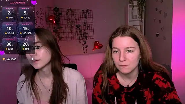 laurenmurrr online show from March 7, 2026, 10:45 am