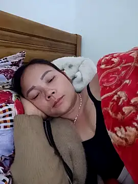 neyney110 online show from February 4, 2026, 8:47 pm