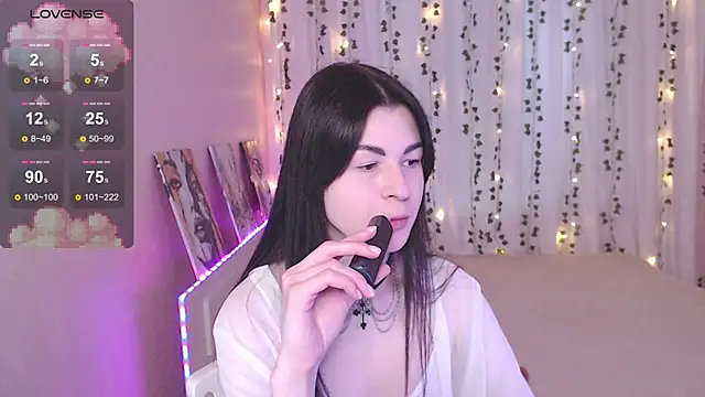 Snapshot of Stephanie_Bloom chatting on February 23, 2026, 10:45 am Stephanie Bloom online show from February 23, 2026, 10:45 am