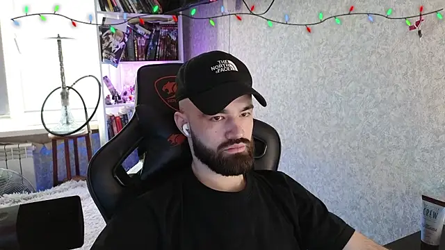  Mostly  online show from February 3, 2026, 12:54 pm