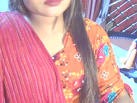 Nusrat Faria online show from May 14, 2026, 7:31 pm