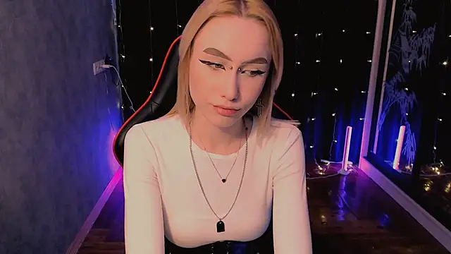 Snapshot of crybambi chatting on February 24, 2026, 7:17 am crybambi online show from February 24, 2026, 7:17 am