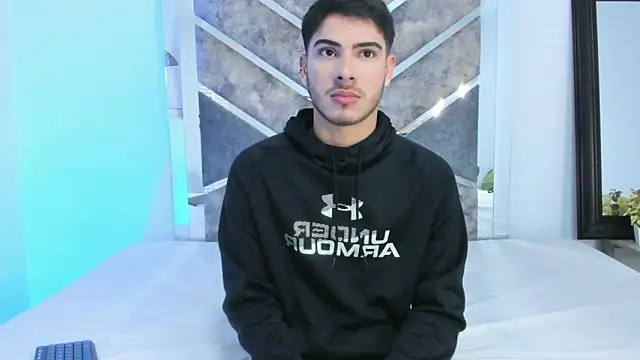 Apolo Gray online show from February 3, 2026, 4:32 am