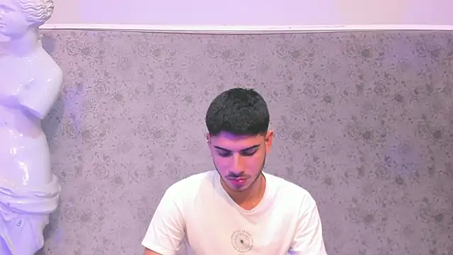 Apolo Gray online show from February 9, 2026, 2:48 am