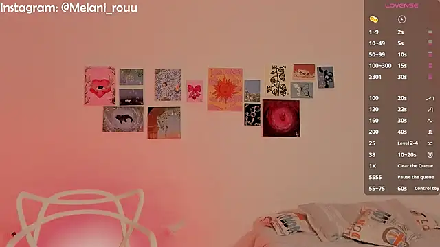 melrousses  online show from February 26, 2026, 4:33 am