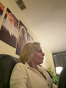 FireAfterDark online show from February 4, 2026, 4:07 am