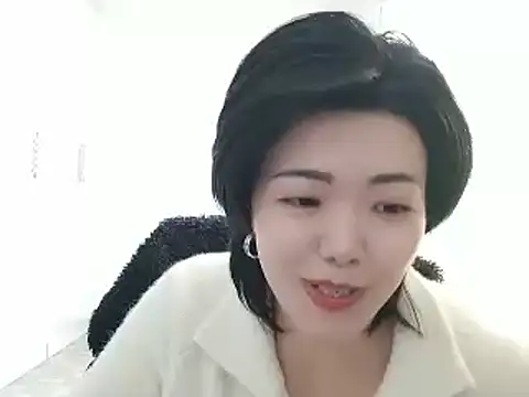 Snapshot of Nikishine chatting on February 5, 2026, 7:24 am Nikishine online show from February 5, 2026, 7:24 am