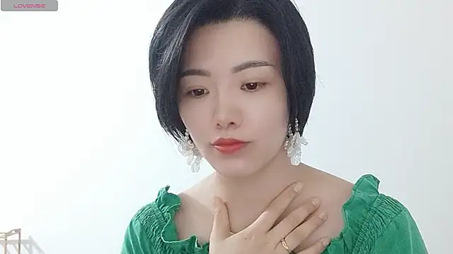Nikishine online show from June 5, 2026, 7:03 am