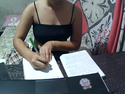 Snapshot of SexyAss_IvannaXxX chatting on March 3, 2026, 10:21 am SexyAss IvannaXxX online show from March 3, 2026, 10:21 am