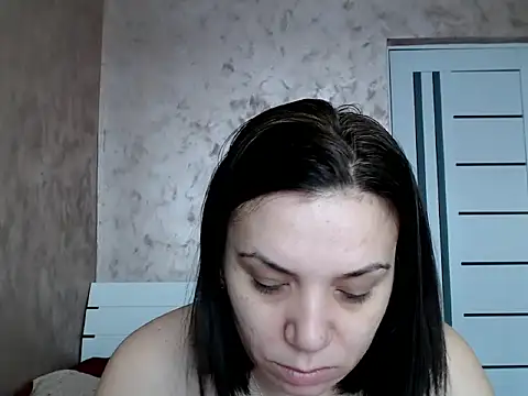 Snapshot of LorraGrey chatting on February 20, 2026, 6:48 am LorraGrey online show from February 20, 2026, 6:48 am