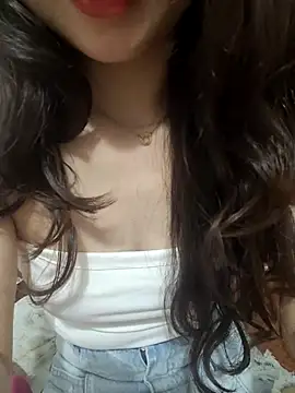 NinaKey online show from March 5, 2026, 6:42 am