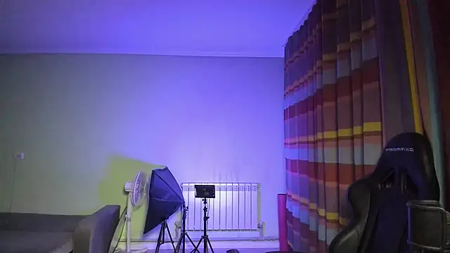 Snapshot of alison_marlowe chatting on February 6, 2026, 3:48 pm alison marlowe online show from February 6, 2026, 3:48 pm