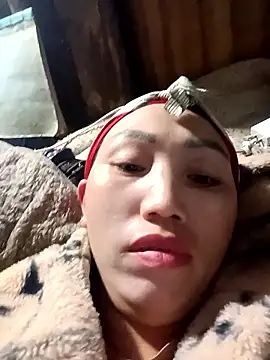 Snapshot of hot-luna- chatting on February 2, 2026, 1:21 pm hot-luna- online show from February 2, 2026, 1:21 pm