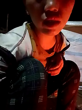 Snapshot of hot-luna- chatting on February 19, 2026, 12:56 pm hot-luna- online show from February 19, 2026, 12:56 pm