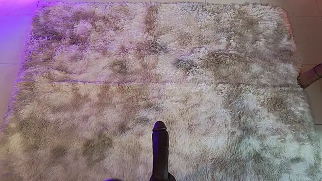 Ladyy brownn online show from March 12, 2026, 11:38 am