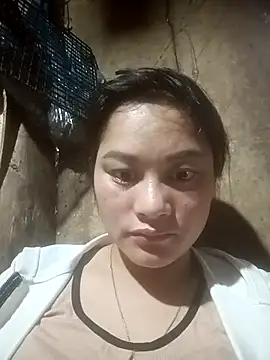 Snapshot of Momo-biki chatting on February 19, 2026, 8:21 am Momo-biki online show from February 19, 2026, 8:21 am