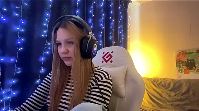 axin burnell online show from May 22, 2026, 9:04 am