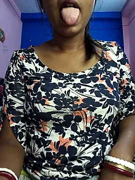 Mahira06 online show from March 23, 2026, 4:00 pm