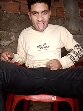 Snapshot of NikoHot_anatole chatting on February 21, 2026, 1:06 am NikoHot anatole online show from February 21, 2026, 1:06 am