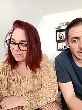 pulpeuse64 online show from February 3, 2026, 9:58 am