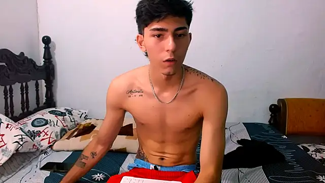 Snapshot of FlexxPrimee chatting on February 10, 2026, 7:07 pm FlexxPrimee online show from February 10, 2026, 7:07 pm