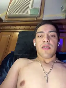 Tupapi696969q online show from May 21, 2026, 4:30 am