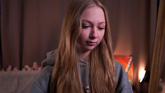 Snapshot of JosetteWeakly chatting on February 27, 2026, 7:52 am JosetteWeakly online show from February 27, 2026, 7:52 am